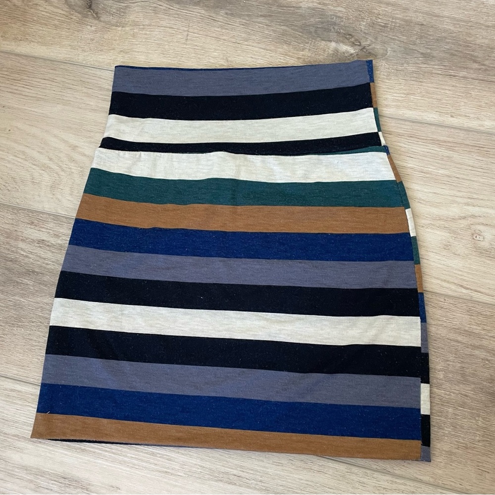 Striped stretchy cotton skirt